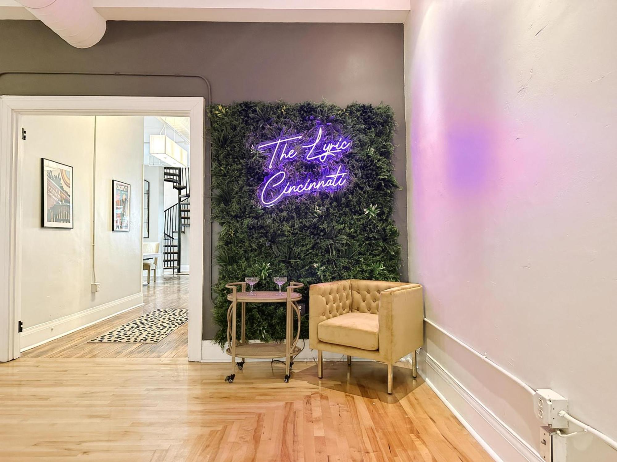The Historic Lyric Penthouse With Private Rooftop Cincinnati Luaran gambar