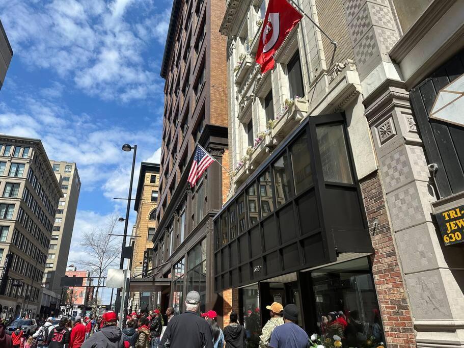 The Historic Lyric Penthouse With Private Rooftop Cincinnati Luaran gambar