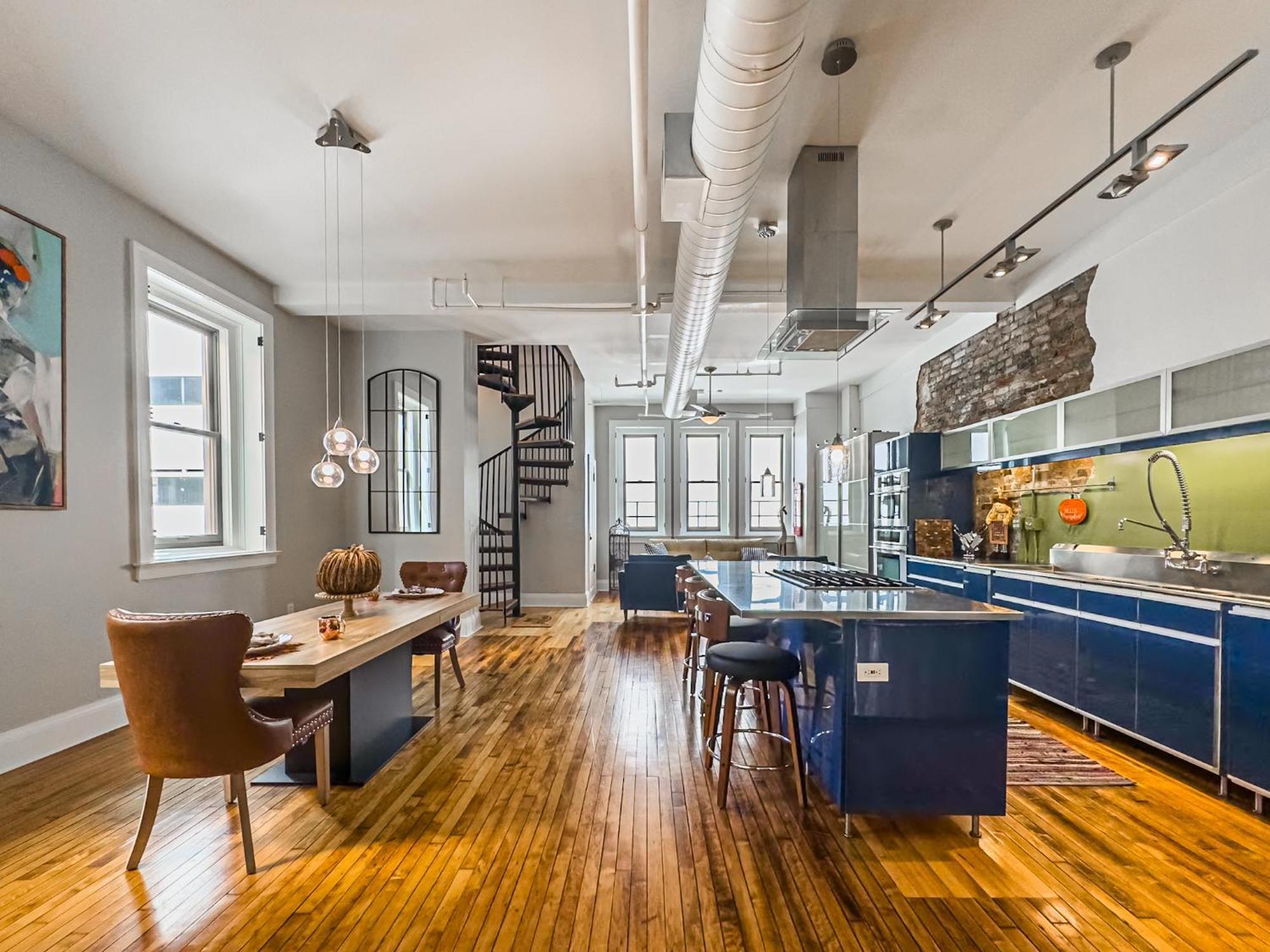 The Historic Lyric Penthouse With Private Rooftop Cincinnati Luaran gambar